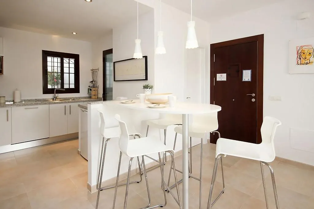 Two Bedroom Apartment With Sea View Marbella