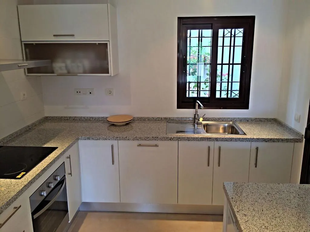 Two Bedroom Apartment With Sea View Marbella